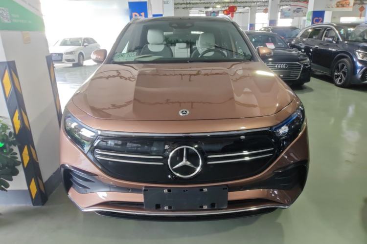 Used Mercedes-Benz EQA 2022 EQA 300 4MATIC Launch Edition Front