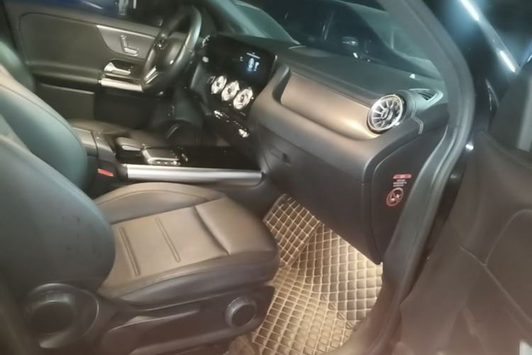 Used Mercedes-Benz EQA 2023 EQA 260 Right Front Seat