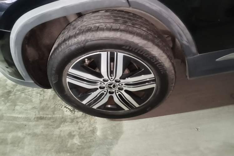 Used Mercedes-Benz EQA 2023 EQA 260 Right Rear Wheel Hub