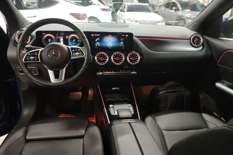 Used Mercedes-Benz EQA 2023 EQA 260 Center Console