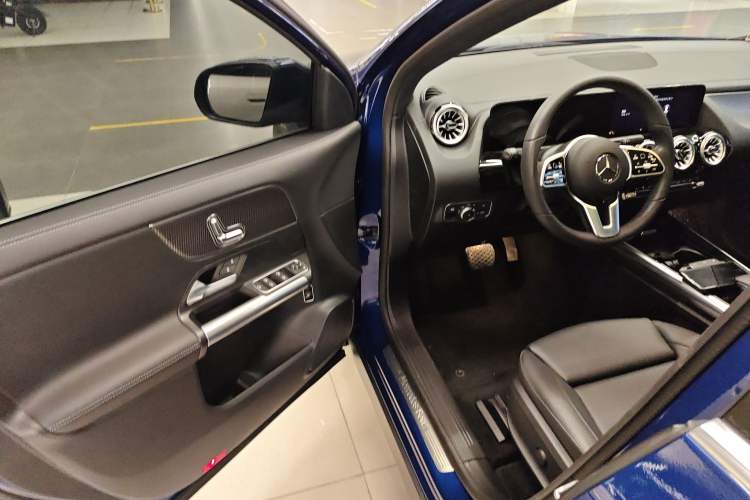 Used Mercedes-Benz EQA 2023 EQA 260 Driver Seat