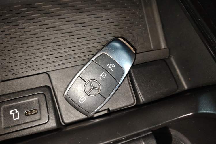 Used Mercedes-Benz EQA 2023 EQA 260 Interior 1
