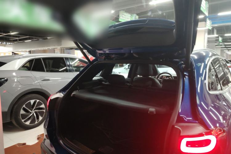 Used Mercedes-Benz EQA 2023 EQA 260 Trunk