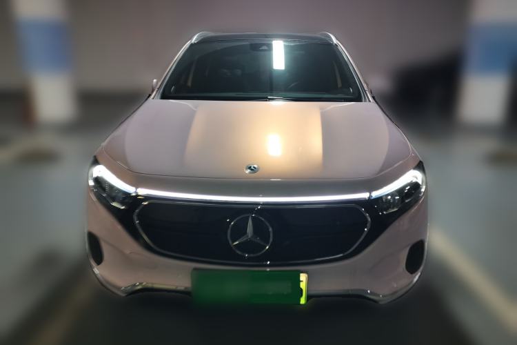 Used Mercedes-Benz EQA 2023-Year Restyled EQA 260 Front