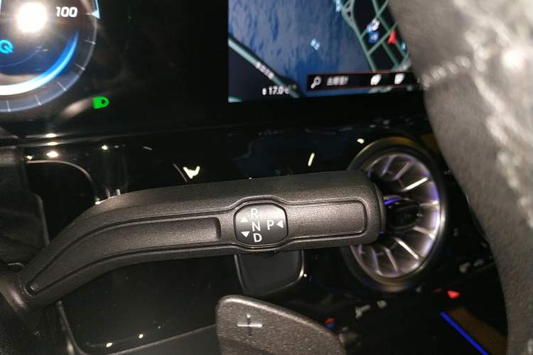Used Mercedes-Benz EQA 2023-Year Restyled EQA 260 Gear Lever