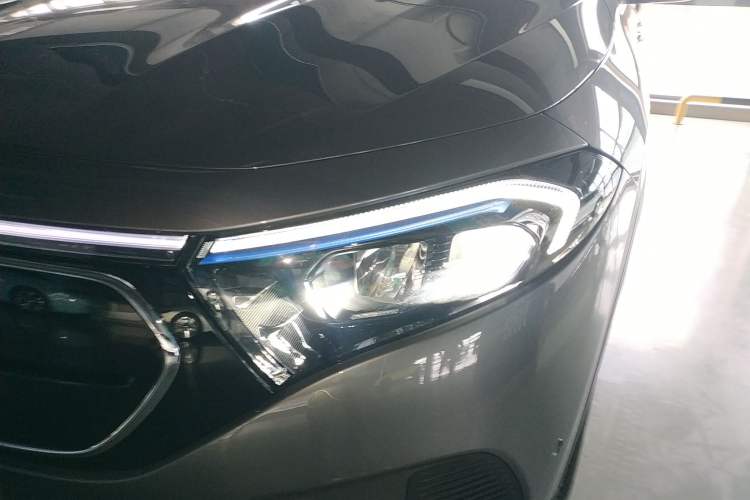 Used Mercedes-Benz EQA 2023 EQA 260 Left Front Headlight