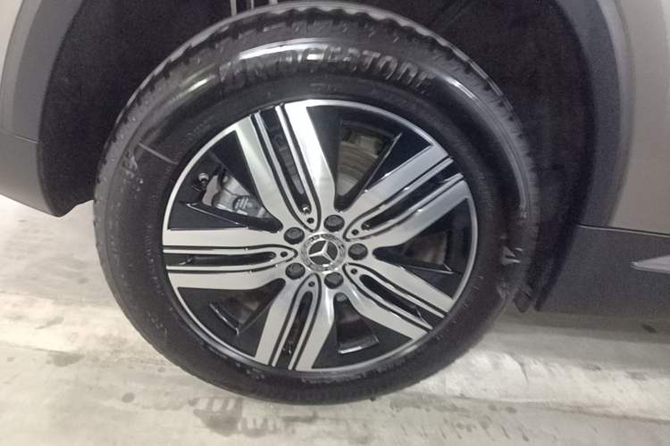 Used Mercedes-Benz EQA 2023-Year Restyled EQA 260 Exterior 5