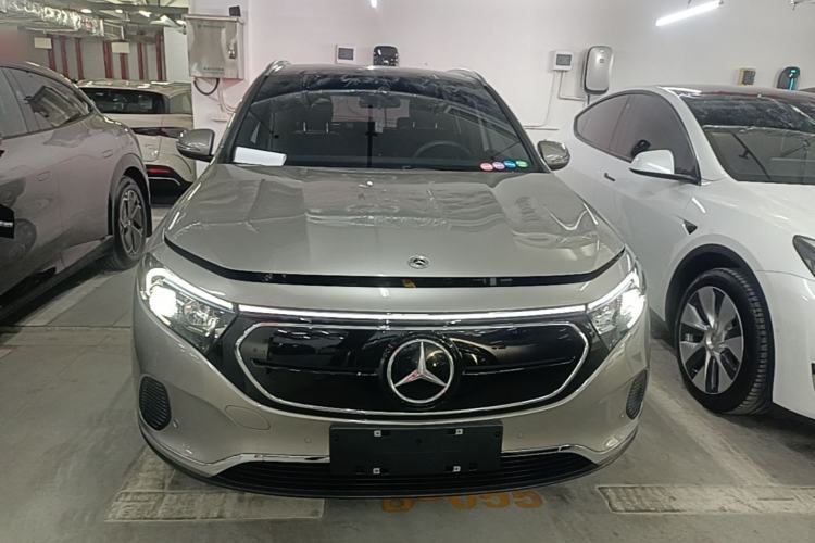 Used Mercedes-Benz EQA 2023-Year Restyled EQA 260 Front