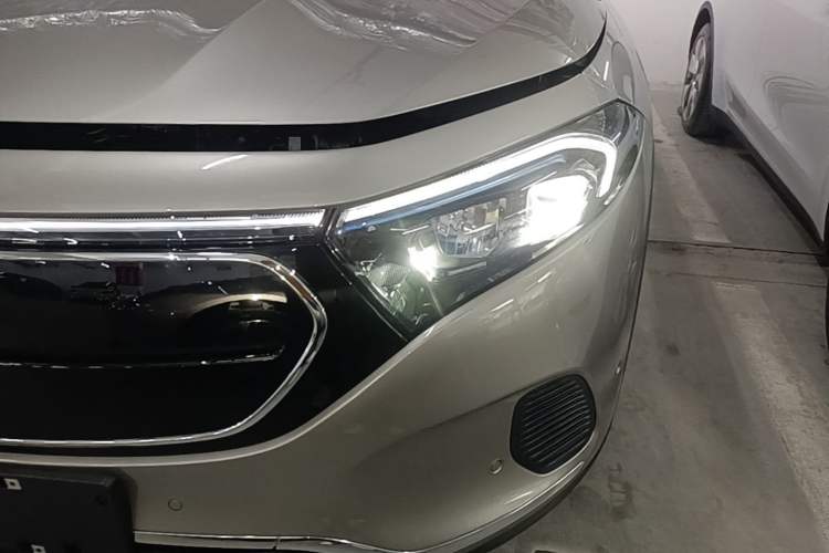 Used Mercedes-Benz EQA 2023-Year Restyled EQA 260 Left Front Headlight