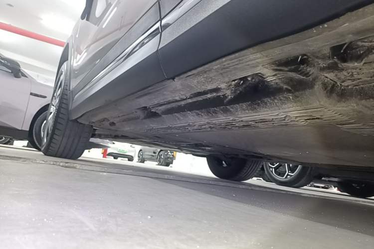 Used Mercedes-Benz EQA 2023-Year Restyled EQA 260 Left Side Sill