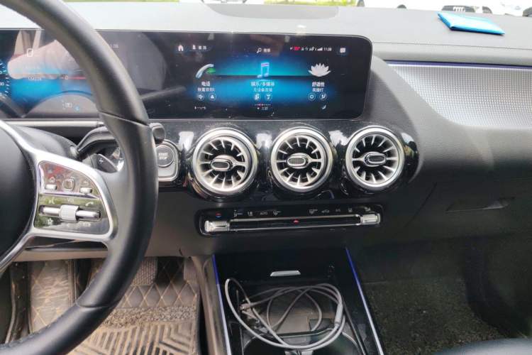 Used Mercedes-Benz EQA 2023 EQA 260 Audio And AC Panel