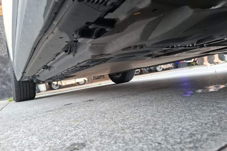 Used Mercedes-Benz EQA 2023-Year Restyled EQA 260 Chassis Front Right