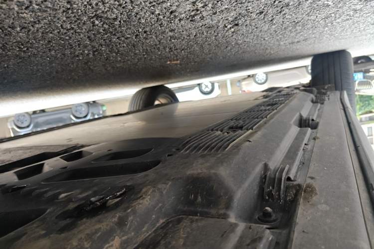 Used Mercedes-Benz EQA 2023-Year Restyled EQA 260 Chassis Front Right