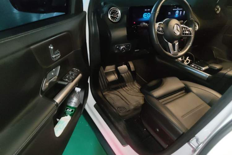 Used Mercedes-Benz EQA 2023 EQA 260 Driver Seat