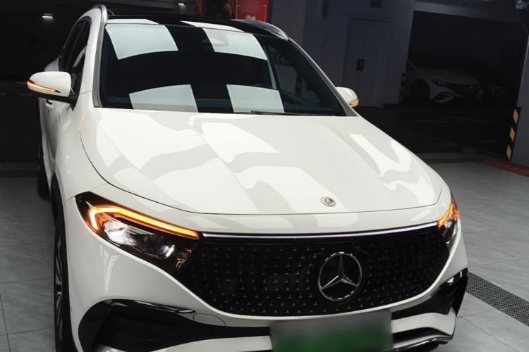 Used Mercedes-Benz EQA 2023-Year Restyled EQA 260 Front