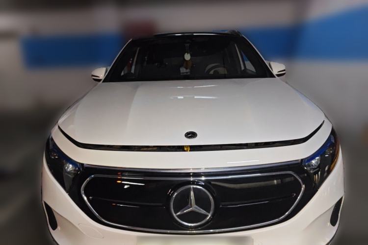 Used Mercedes-Benz EQA 2023-Year Restyled EQA 260 Front