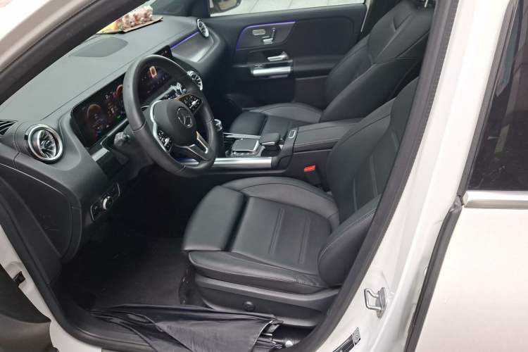 Used Mercedes-Benz EQA 2023-Year Restyled EQA 260 Left Front Seat