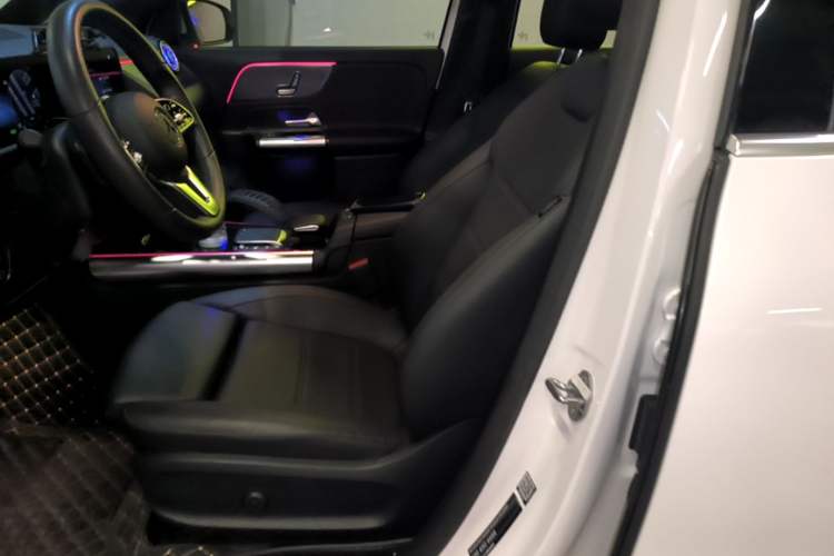 Used Mercedes-Benz EQA 2023 EQA 260 Left Front Seat