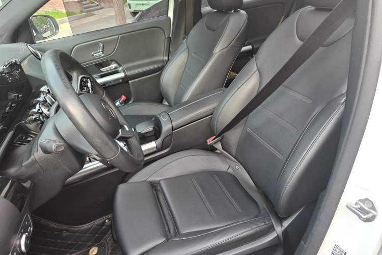 Used Mercedes-Benz EQA 2023-Year Restyled EQA 260 Left Front Seat