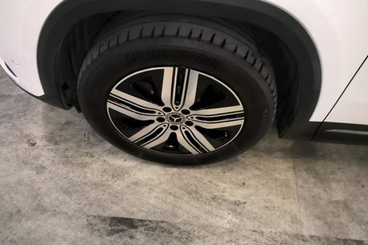 Used Mercedes-Benz EQA 2023 EQA 260 Left Front Wheel Hub
