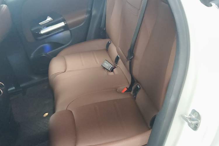 Used Mercedes-Benz EQA 2023-Year Restyled EQA 260 Left Rear Seat