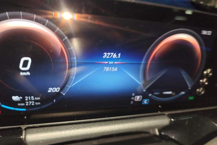 Used Mercedes-Benz EQA 2023 EQA 260 Odometer Close Up