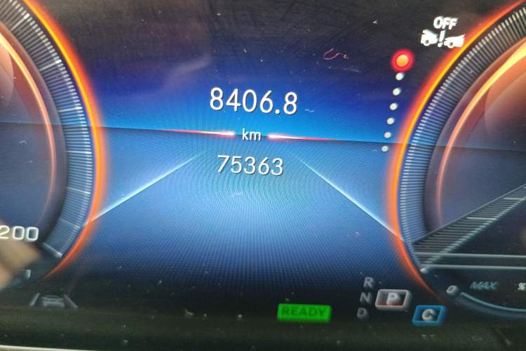 Used Mercedes-Benz EQA 2023 EQA 260 Odometer Close Up