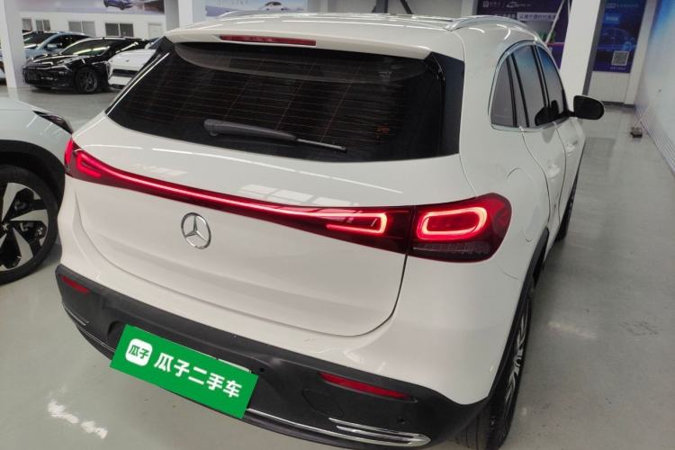 Used Mercedes-Benz EQA 2023-Year Restyled EQA 260 Rear Right 45 Deg