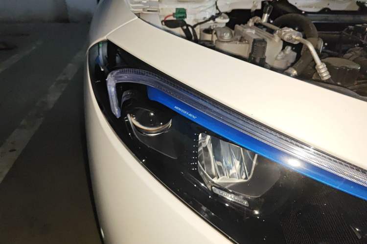 Used Mercedes-Benz EQA 2023-Year Restyled EQA 260 Right Front Headlight