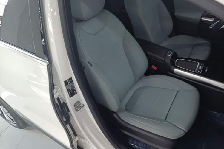 Used Mercedes-Benz EQA 2023-Year Restyled EQA 260 Right Front Seat