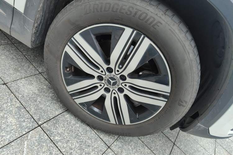 Used Mercedes-Benz EQA 2023 EQA 260 Right Front Wheel Hub