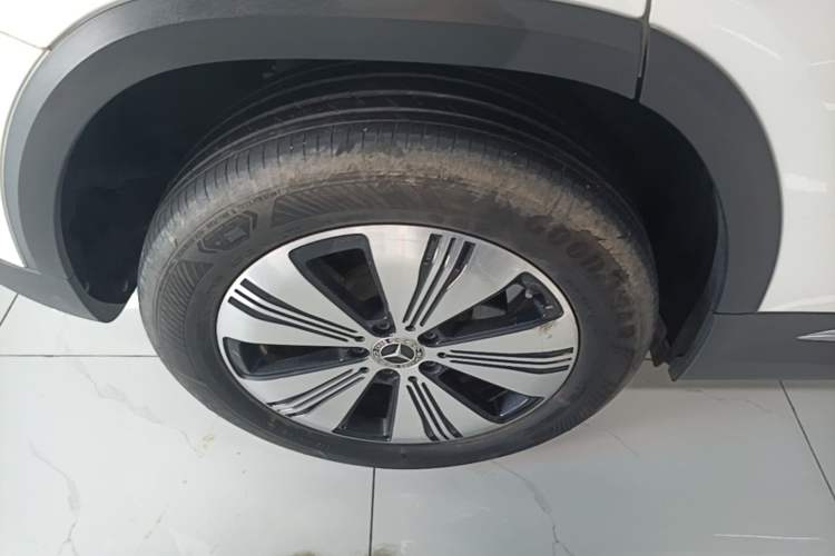 Used Mercedes-Benz EQA 2023-Year Restyled EQA 260 Right Rear Wheel Hub