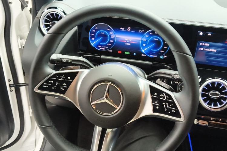 Used Mercedes-Benz EQA 2023-Year Restyled EQA 260 Steering Wheel