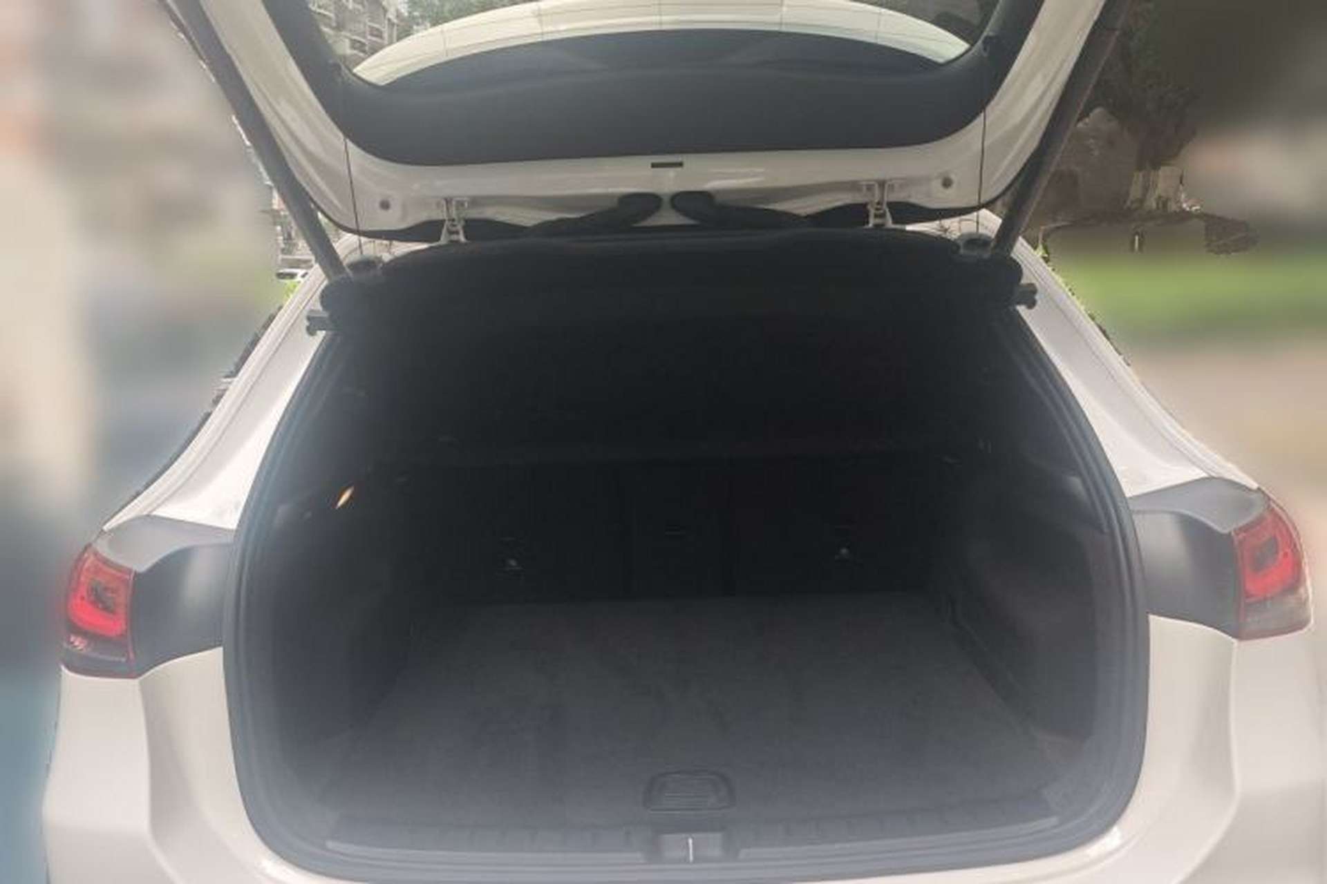 Used Mercedes-Benz EQA 2023-Year Restyled EQA 260 Trunk