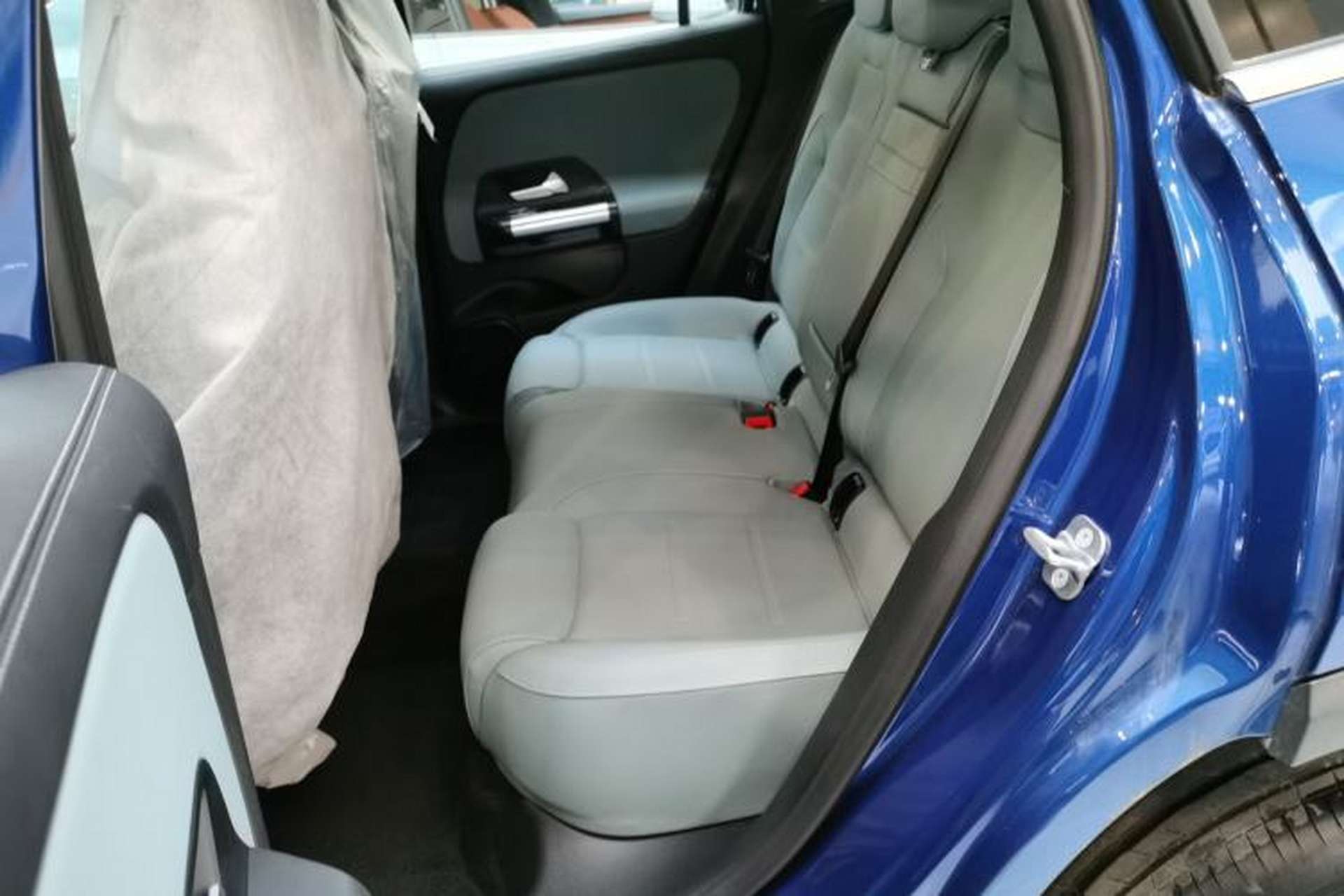 Used Mercedes-Benz EQA 2025 EQA 260 Interior 4