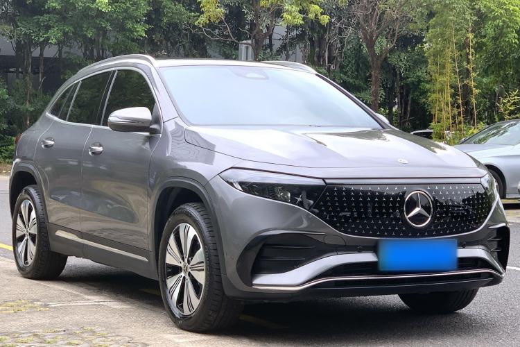 Used Mercedes-Benz EQA 2025 EQA 260 Exterior 3