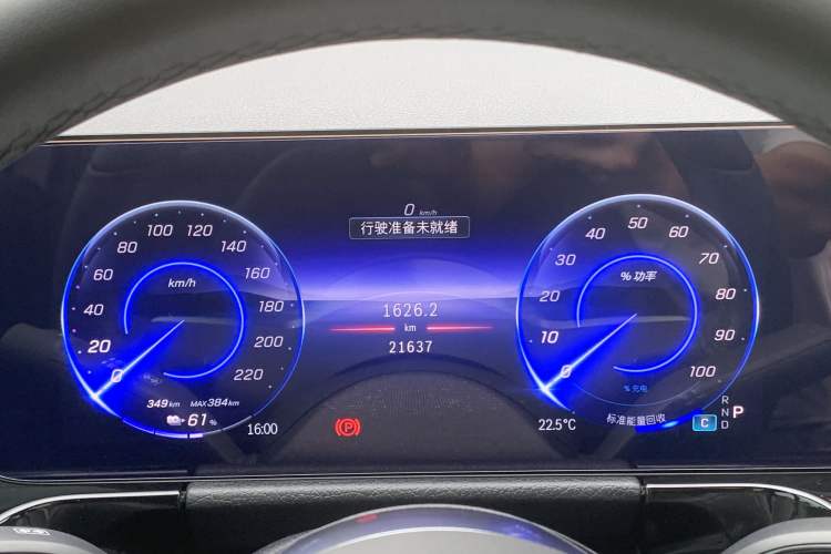 Used Mercedes-Benz EQA 2025 EQA 260 Odometer Close Up