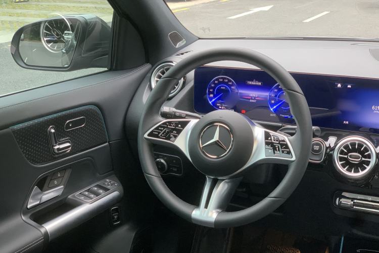 Used Mercedes-Benz EQA 2025 EQA 260 Steering Wheel