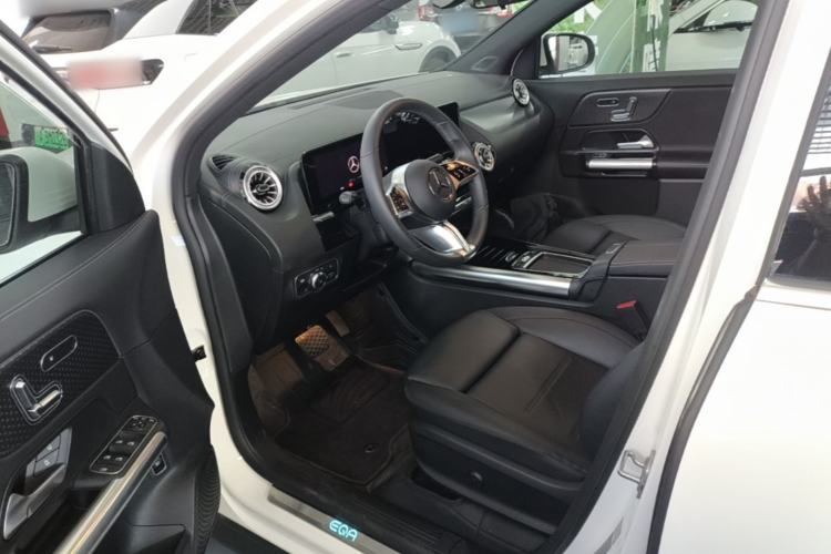 Used Mercedes-Benz EQA 2025 EQA 260 Driver Seat
