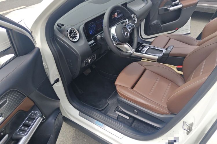 Used Mercedes-Benz EQA 2025 EQA 260 Driver Seat