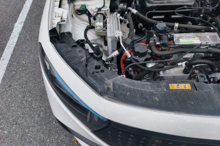 Used Mercedes-Benz EQA 2025 EQA 260 Engine Bay Right
