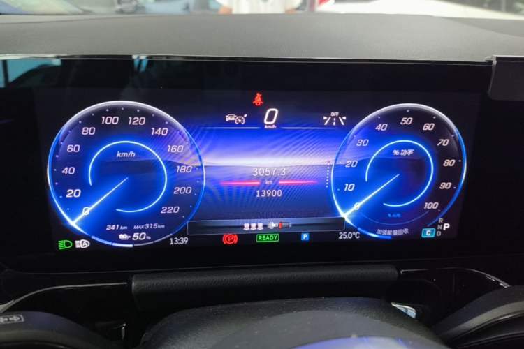 Used Mercedes-Benz EQA 2025 EQA 260 Instrument Cluster