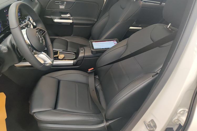 Used Mercedes-Benz EQA 2025 EQA 260 Left Front Seat