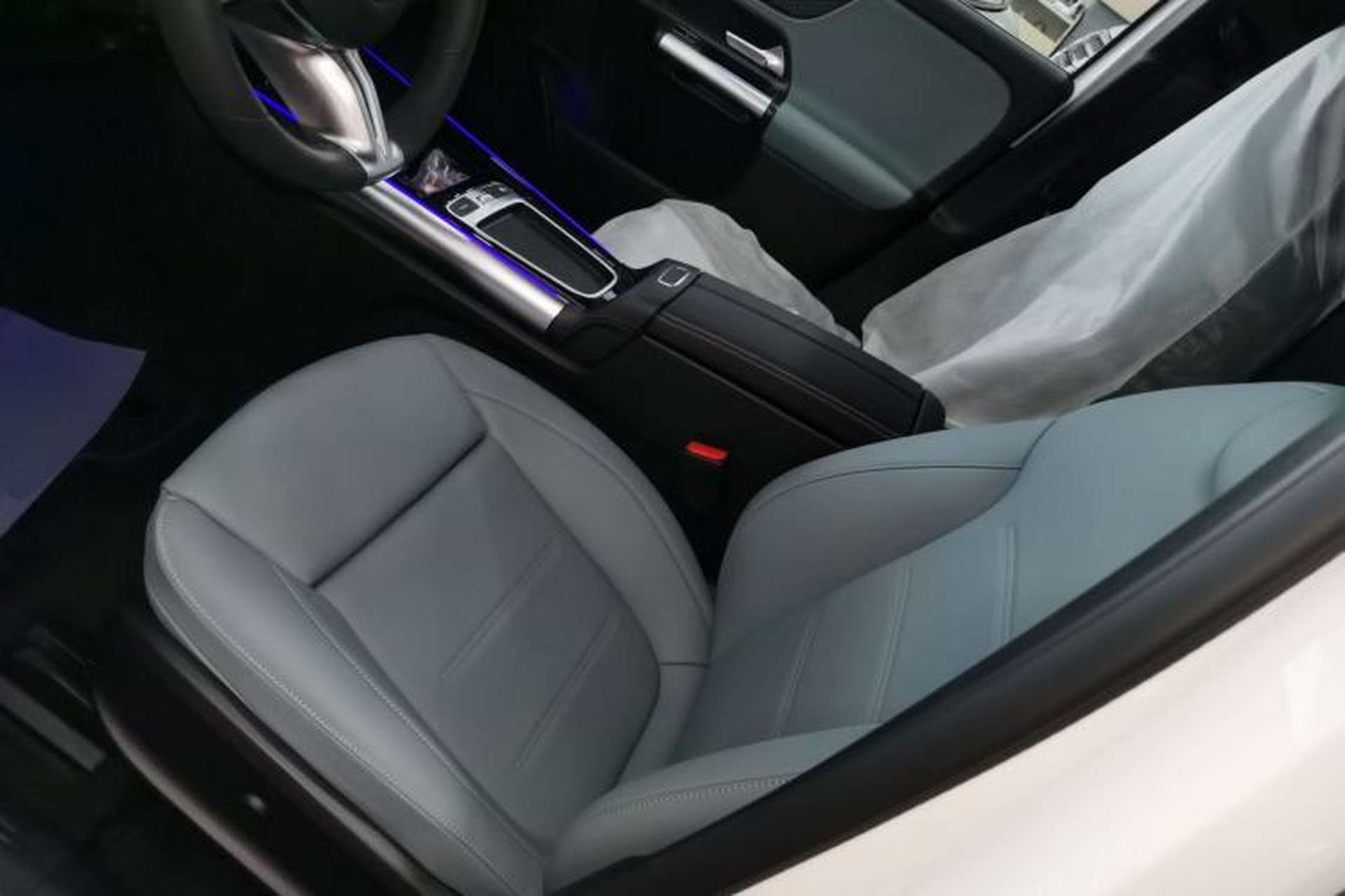 Used Mercedes-Benz EQA 2025 EQA 260 Left Front Seat