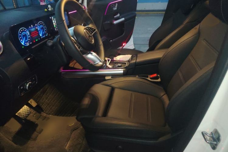 Used Mercedes-Benz EQA 2025 EQA 260 Left Front Seat
