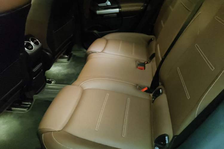 Used Mercedes-Benz EQA 2025 EQA 260 Left Rear Seat