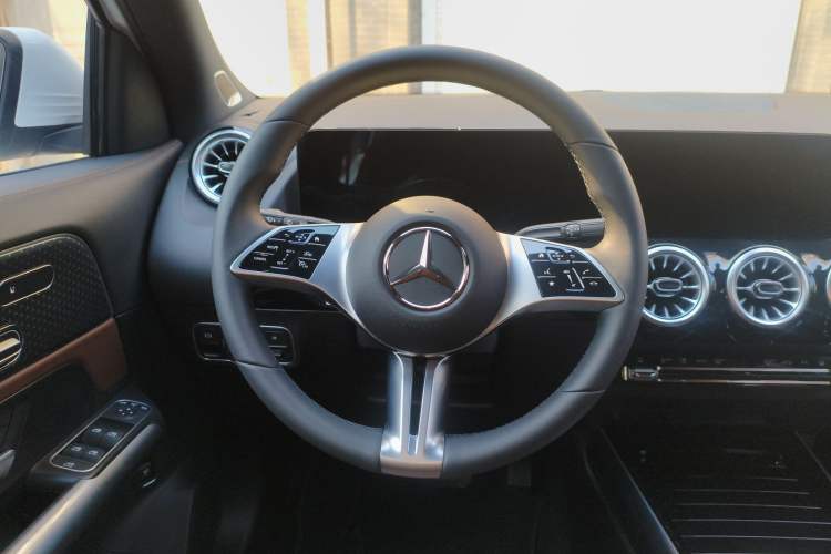 Used Mercedes-Benz EQA 2025 EQA 260 Steering Wheel