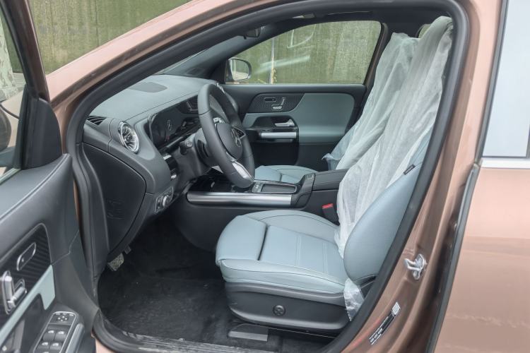 Used Mercedes-Benz EQA 2025 EQA 260 Left Front Seat