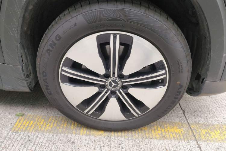 Used Mercedes-Benz EQB 2023 Facelift EQB 260 Right Front Wheel Hub