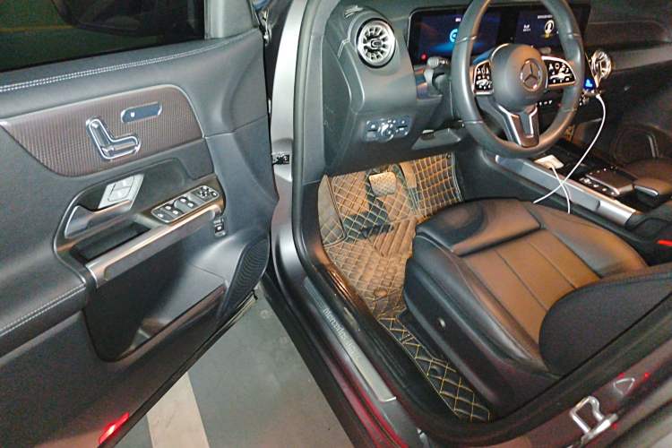 Used Mercedes-Benz EQB 2022 EQB 260 Driver Seat